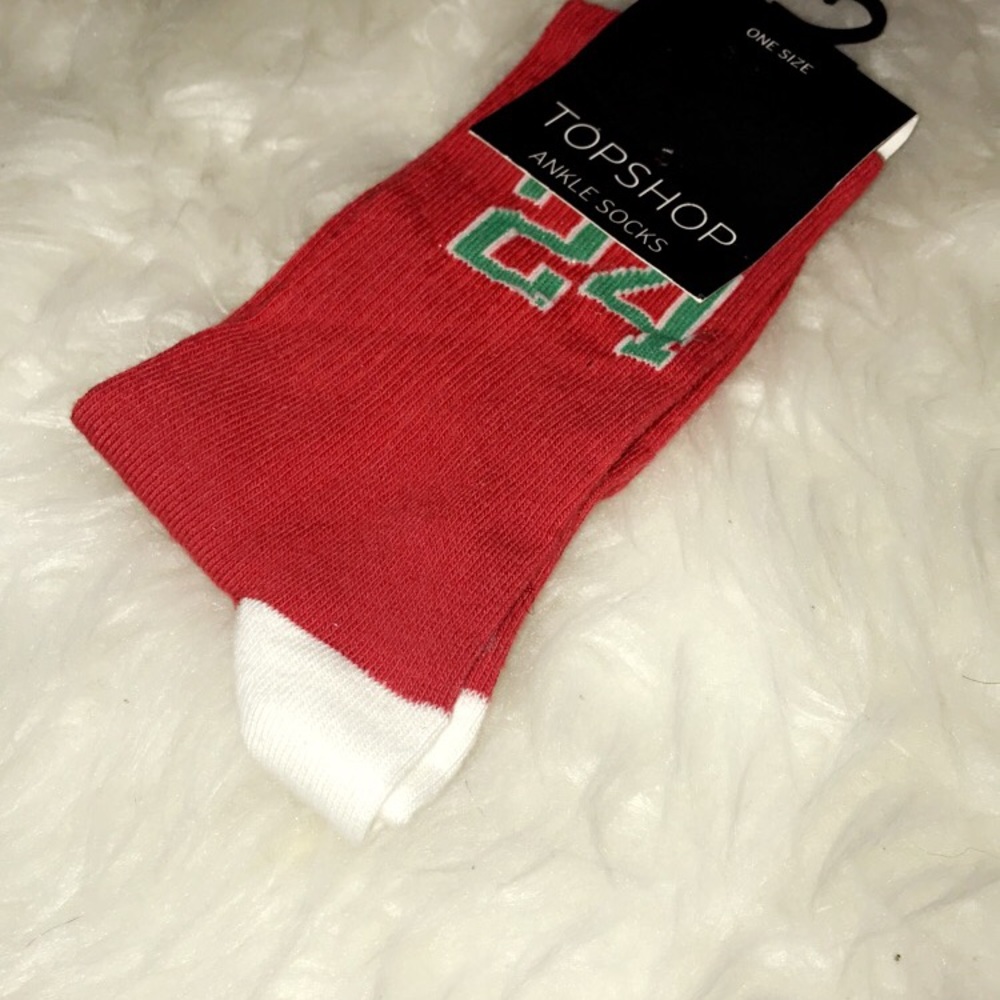 NWT Topshop “24” Ankle Socks